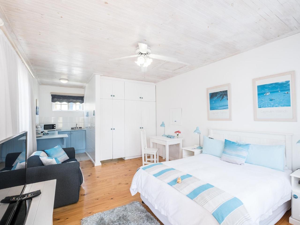 Double Room with Patio